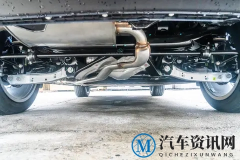 20万内家用六座SUV,冰箱彩电大沙发都有!它能让你满意吗?-1