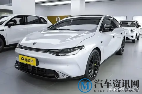 新车 | 售11.99万元_限量4000辆,深蓝经典·SL03正式上市-1