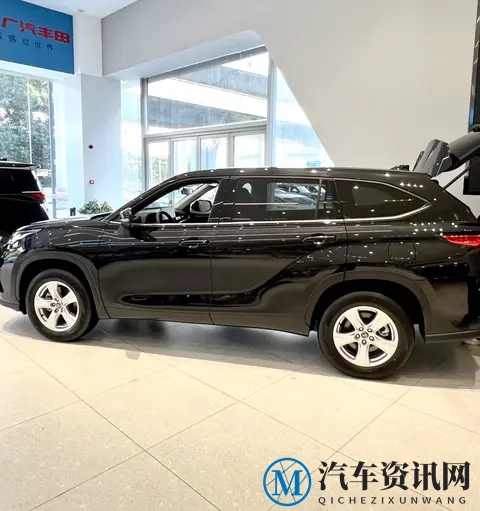 七座SUV第三排真能坐成年人?汉兰达实测,孝心之旅前的必读指南-1