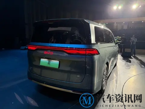 告别内卷！V27领衔，iCAR以家庭新硬派定义全球特色车-1