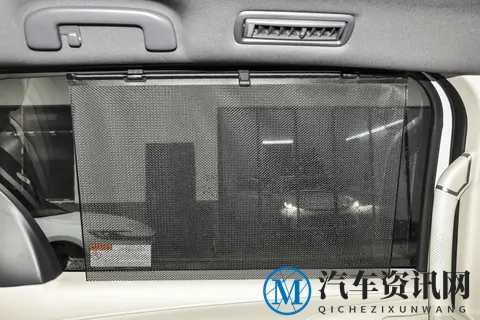 丰田赛那各版本怎么选？家用、商务、特殊需求、北方路况对症下单-2