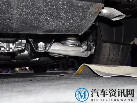 四季度内上市 昊铂A800将于广州车展正式揭晓内饰-2