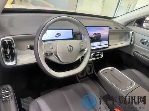 不到10万能买全球车?零跑B10通过欧盟认证还送终身质保-3