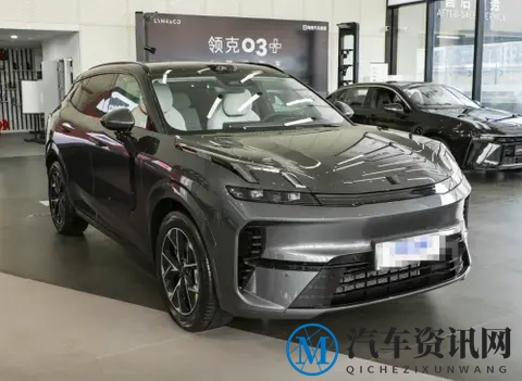 试驾体验领裕PHEV与领克08EM-P，家庭出行多座椅凸显优势-2