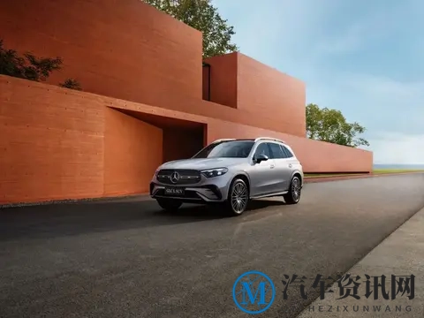 梅赛德斯-奔驰多款车型升级上市，配置实用更贴心-3