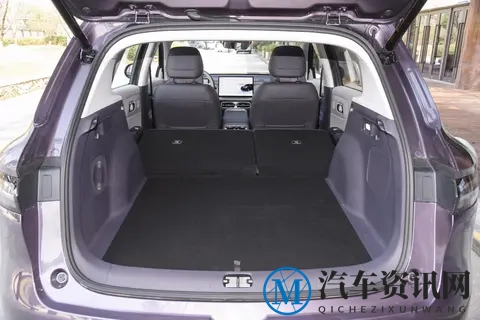 10万级纯电SUV怎么挑？零跑B10的这些点可以看看-1