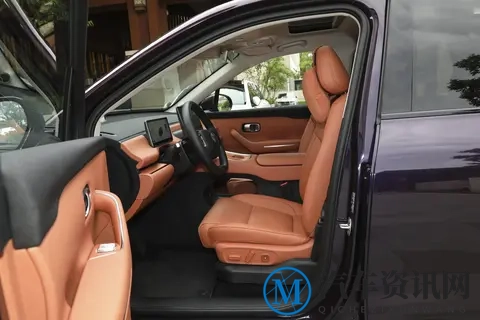 六座车比五座车更香？这台16万的增程SUV，家用太香了！-2