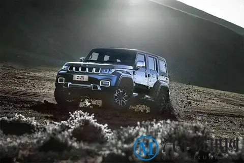 BJ40为何爆火？解密背后神秘买家团，真越野+混动竟成销冠密码！-3