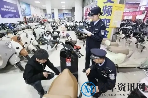 电动车上路必带“4大件”，缺一可能被罚！很多车主已中招-3