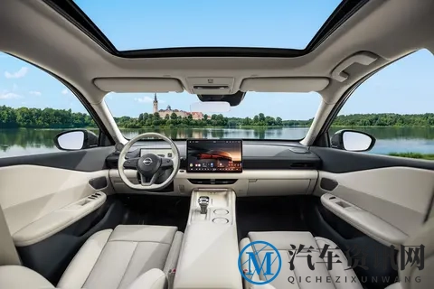 新势力燃油车!鸿蒙座舱+243马力,天籁焕然一新!-2