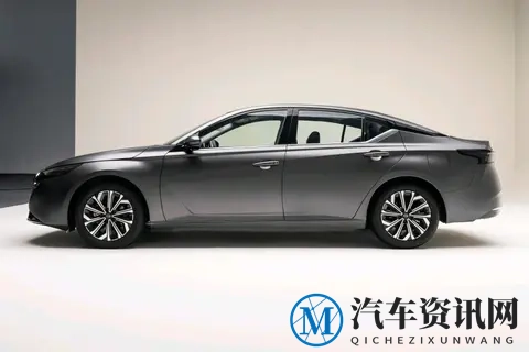 2026款天籁上市,鸿蒙座舱5+大沙发,重新定义中级车该有的样子-2