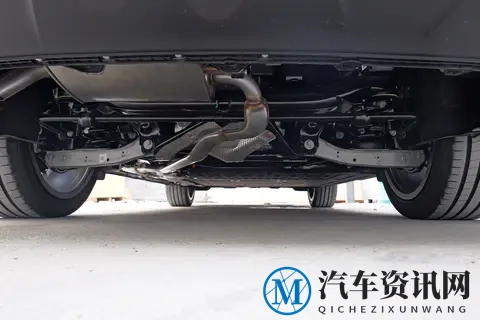 14万就能买大六座SUV?别纠结了，看看2026款零跑C16就明白了-2