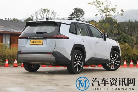 智能革新与驾控均衡,全新威兰达开启油车新篇章-2