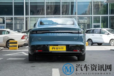 10万预算买家用纯电车，零跑B01续航真不虚标？终身质保有多香？-1