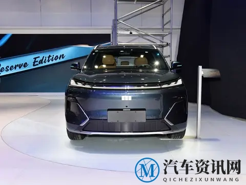 2025广州车展：限时9.58万起，吉利银河正式发布2026款星舰 7 EM-i-3