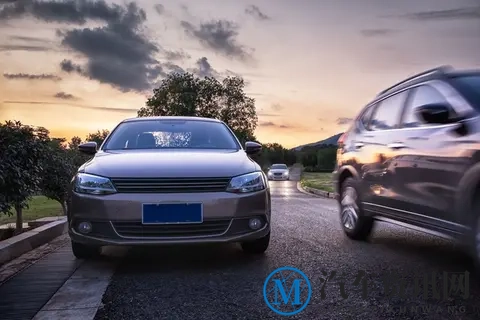 电车续航破千公里成真!2025年纯电
