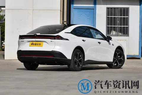 开了一周深蓝L07,我对它爱不释手,这车到底有没有毛病?-3