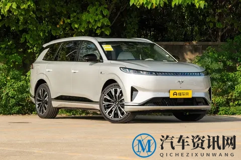 定义家庭出行新范式:东风奕派2026款eπ008增程超尊版价值探析-1