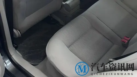 翻新一辆残值1万块的2008年大众宝来,经典神车,满血复活!-1