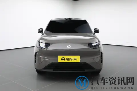 零跑A10广州车展太火了！10万级SUV标准，这次真的被刷新了-1