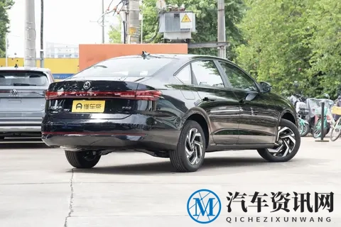 上海大众也卷起来了？朗逸 Pro 8.88 万起售，这回能火吗？-2
