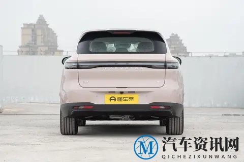 不到10万真能买到“全球认证”的纯电SUV?零跑B10促销藏着秘密?-2