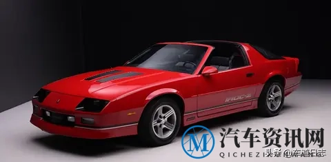 经典名车——科迈罗IROC-1