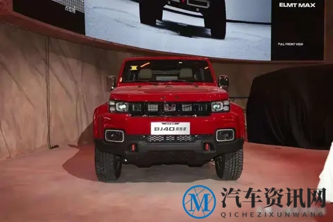 BJ40加了大屏，越野老炮儿不买账？智能化真能救硬派车？-1
