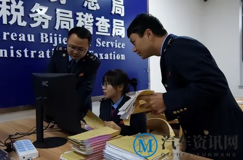 别只骂作弊！黑产背后，有人靠技术赚黑心钱，有人靠诚信赢爆客流-3
