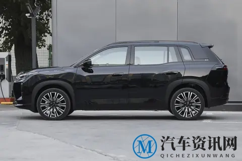 10万级家用SUV怎么选？AION i60纯电版深度体验：省钱又省心-2