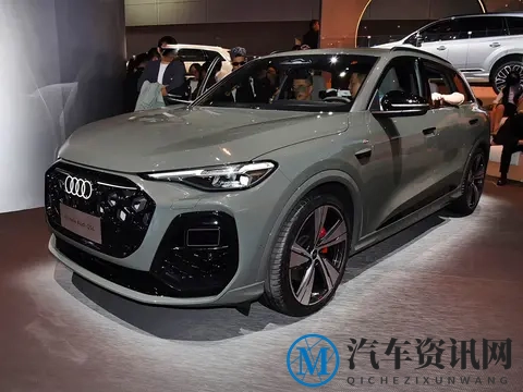 广州车展丨全新奥迪Q5内饰亮相,副驾娱乐屏不缺席-1