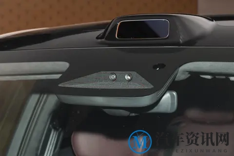 东方美学与现代科技的融合：深度体验岚图泰山-2
