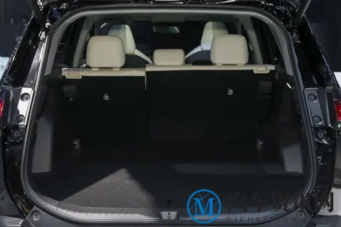 外观设计更加的个性，全新丰田RAV4广州车展实车图曝光-2