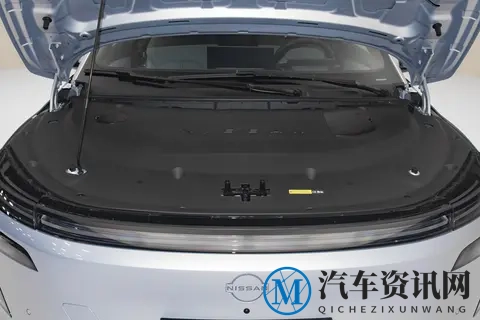 日产N7深度测评:4930mm车长+2915mm轴距、安全性能表现如何?-2