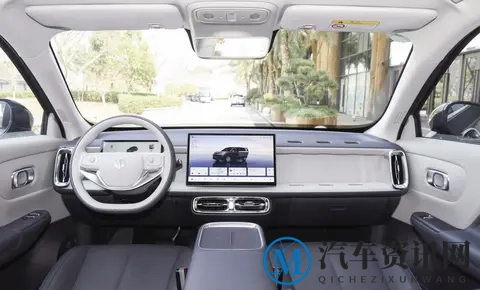 10万级SUV，配置丰富，零跑B10怎么样？-2