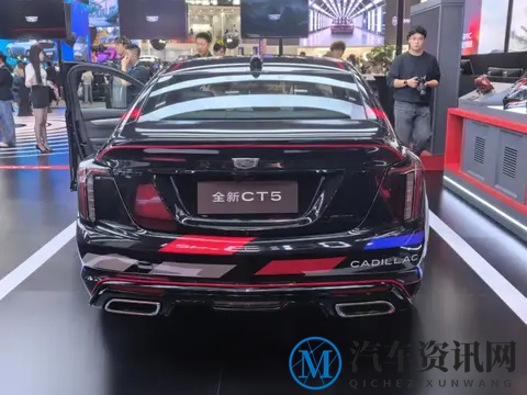 2025广州车展:凯迪拉克CT5赛道性能版-1