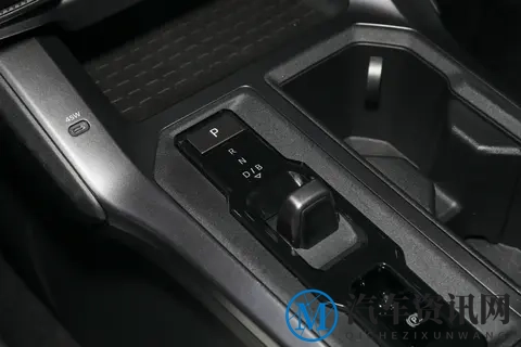 外观设计更加的个性，全新丰田RAV4广州车展实车图曝光-1