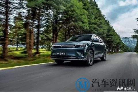 白天开车，系统沉默，人撞了谁负责？-1