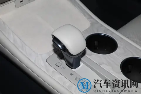 天籁・鸿蒙座舱，燃油车用户终于等到！11 月 21 日广州车展见真章​-3
