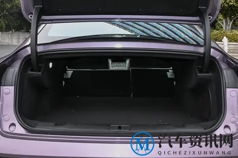 黄金增程+智能底盘+猎鹰辅助驾驶，星纪元ES实力圈粉新用户-1