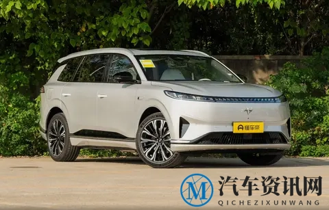 东风奕派eπ008五座版：让全家出行不再痛苦，只因它长在了痛点上-1