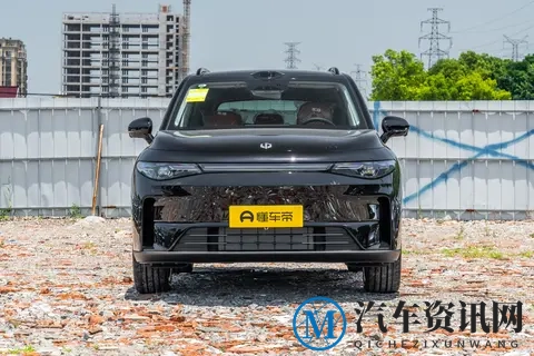 家用车看这款SUV！零跑C16续航1150km，6座大空间，配三块大屏-3