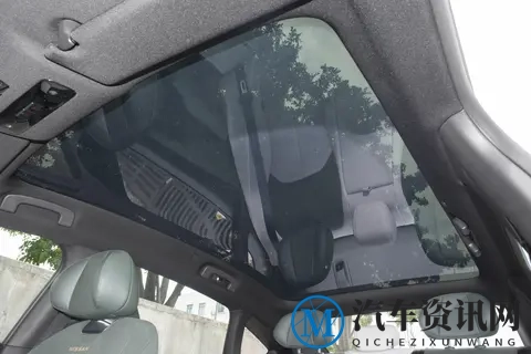 15万买中高级家轿，续航635公里，终身质保+购置税全免-3