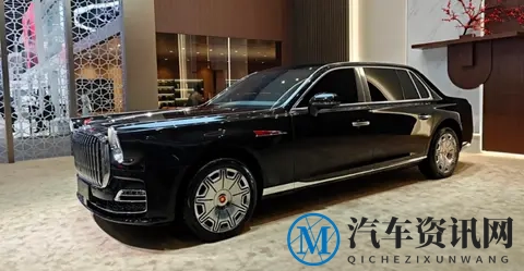 红旗金葵花国礼，700多万的豪车，配置如何？-1