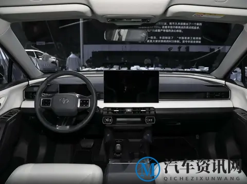 15 万油混 SUV 真正有对手了：全新 RAV4 凭什么压威兰达一头？-3