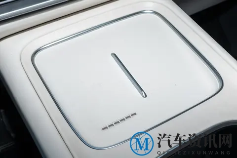 家用 SUV 优选 2026 款 eπ008 五座版诠释 “大舒适家”-3