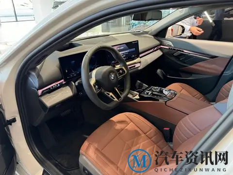 35万拿下BMW530Li,开了两个月,车主:怀念我的凯美瑞-2