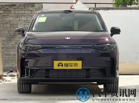 10万级大5座SUV,配车载冰箱+高配置,还有哪些理由不买它?-2