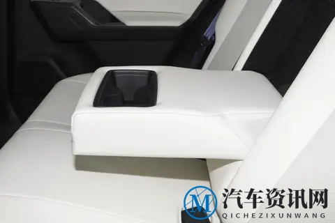 威兰达 2026 款 2.0L 两驱 AIR:高性价比燃油 SUV 的实用之选-3