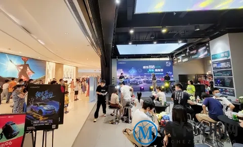 如果钱多没地方花，你可以开一家汽车商超店-1